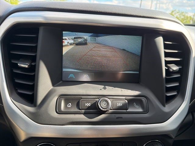Used 2019 Dark Sky Metallic GMC SLE image 32