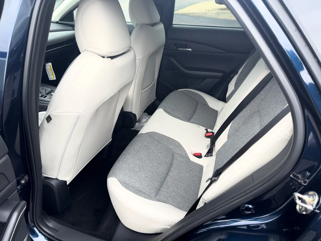 2026 Mazda CX-30 Aire Edition - Photo 10