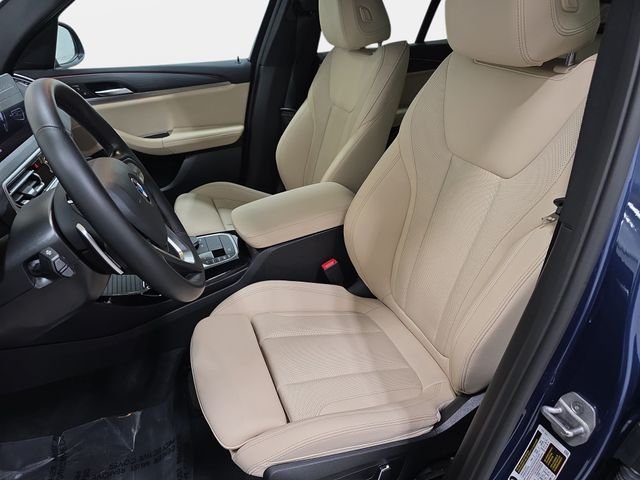 Certified Used 2024 Phytonic Blue Metallic BMW xDrive30i image 11