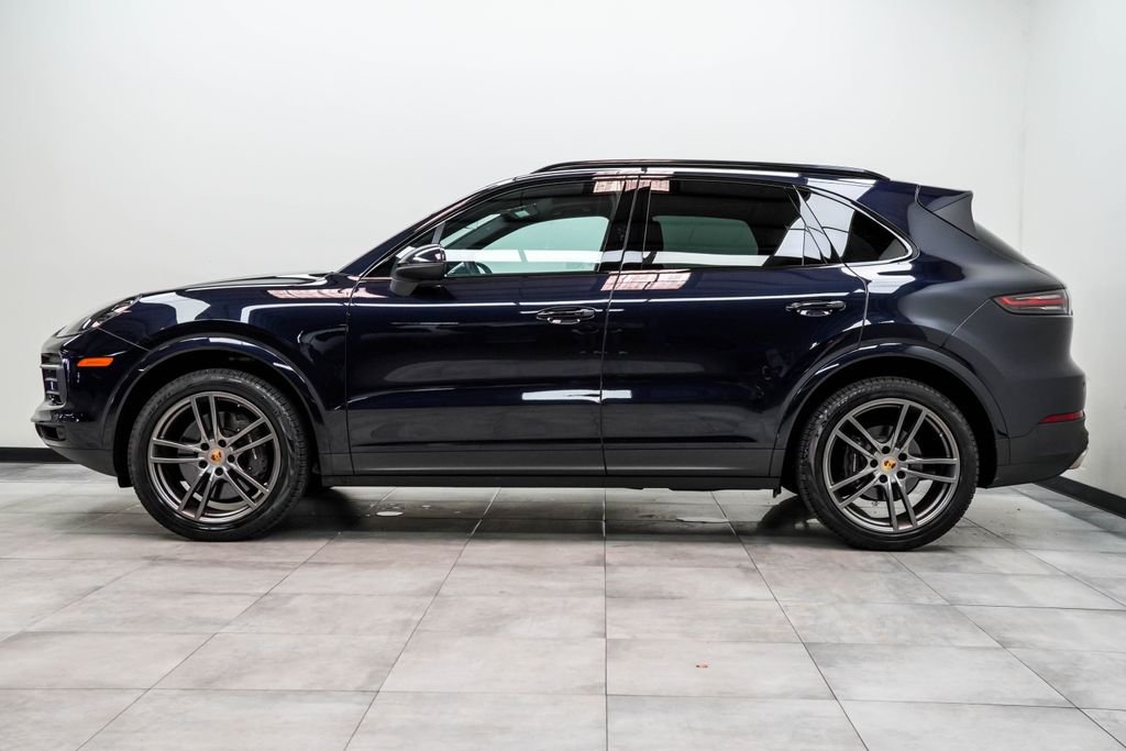 Used 2021 Black Porsche Base image 8