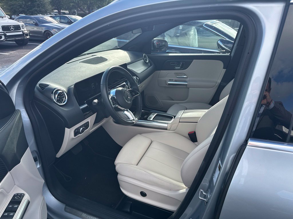 Certified Used 2026 Silver Mercedes-Benz GLA 250 image 4
