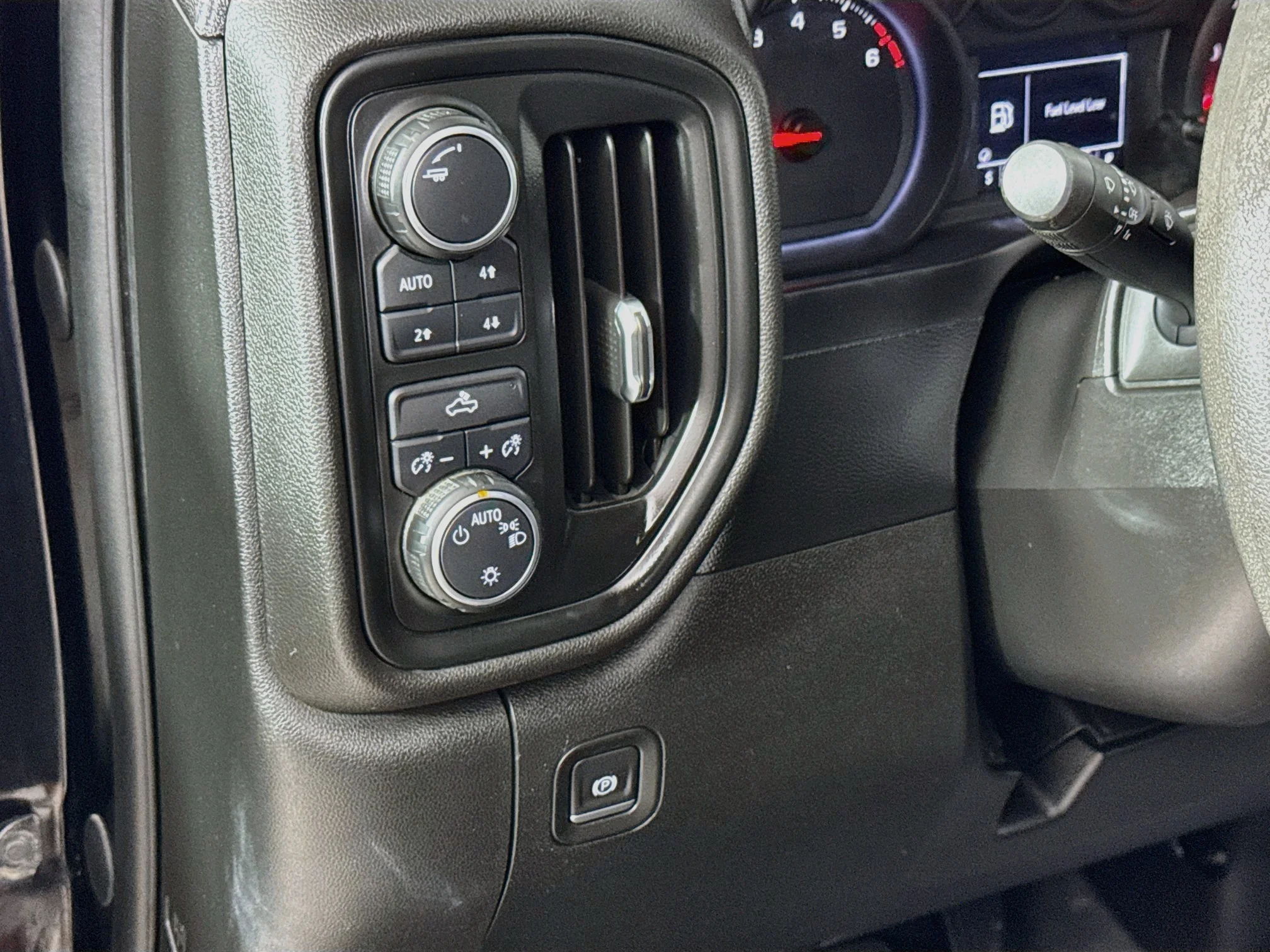 Used 2019 Black Chevrolet Custom Trail Boss image 15