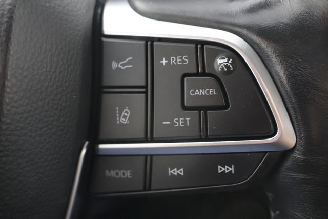 Used 2021 Gray Toyota Platinum image 12