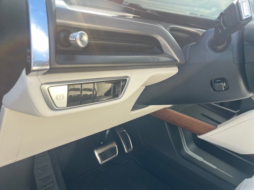 2026 Cadillac VISTIQ Luxury - Photo 16
