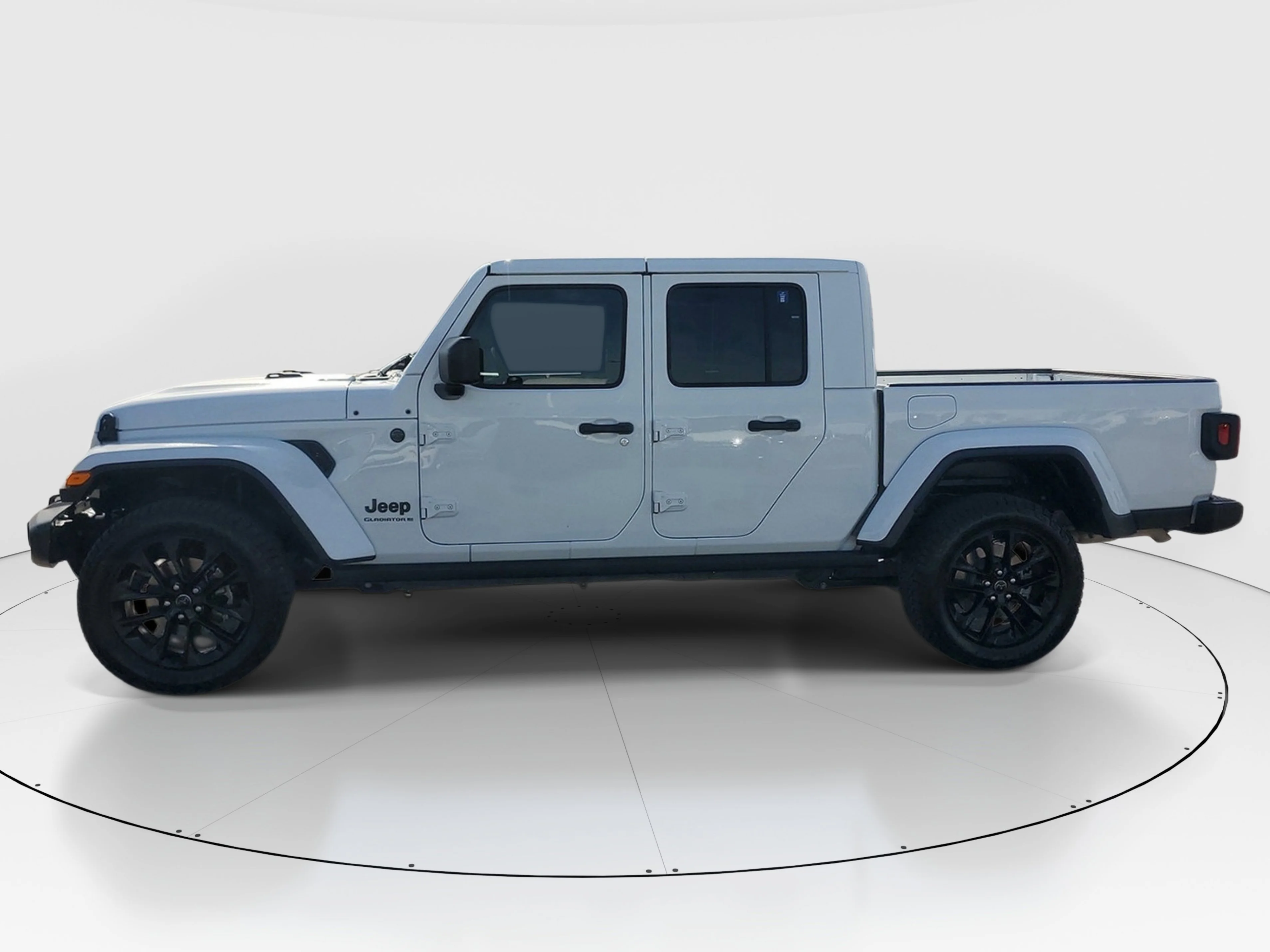 Used 2024 White Jeep Sport image 8