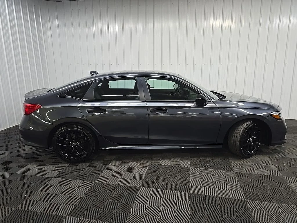 Used 2023 Meteorite Gray Metallic Honda Sport image 2