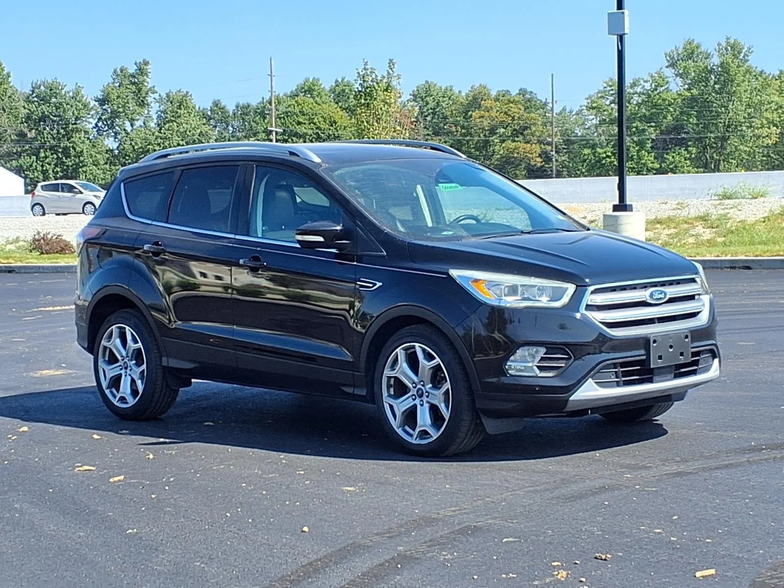 Used 2017 Shadow Black Ford Titanium image 29