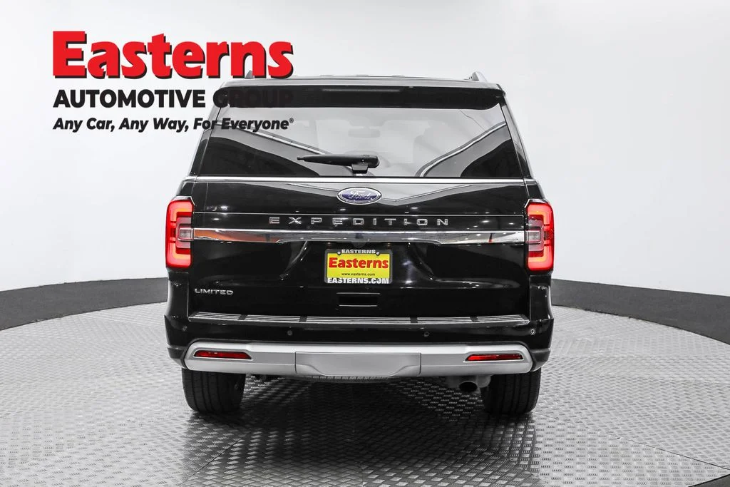 Used 2023 Black Ford Limited image 6