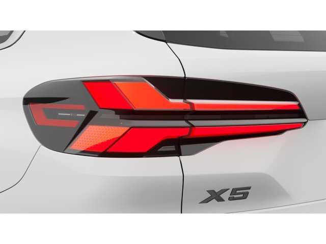New 2026 Alpine White BMW sDrive40i image 8
