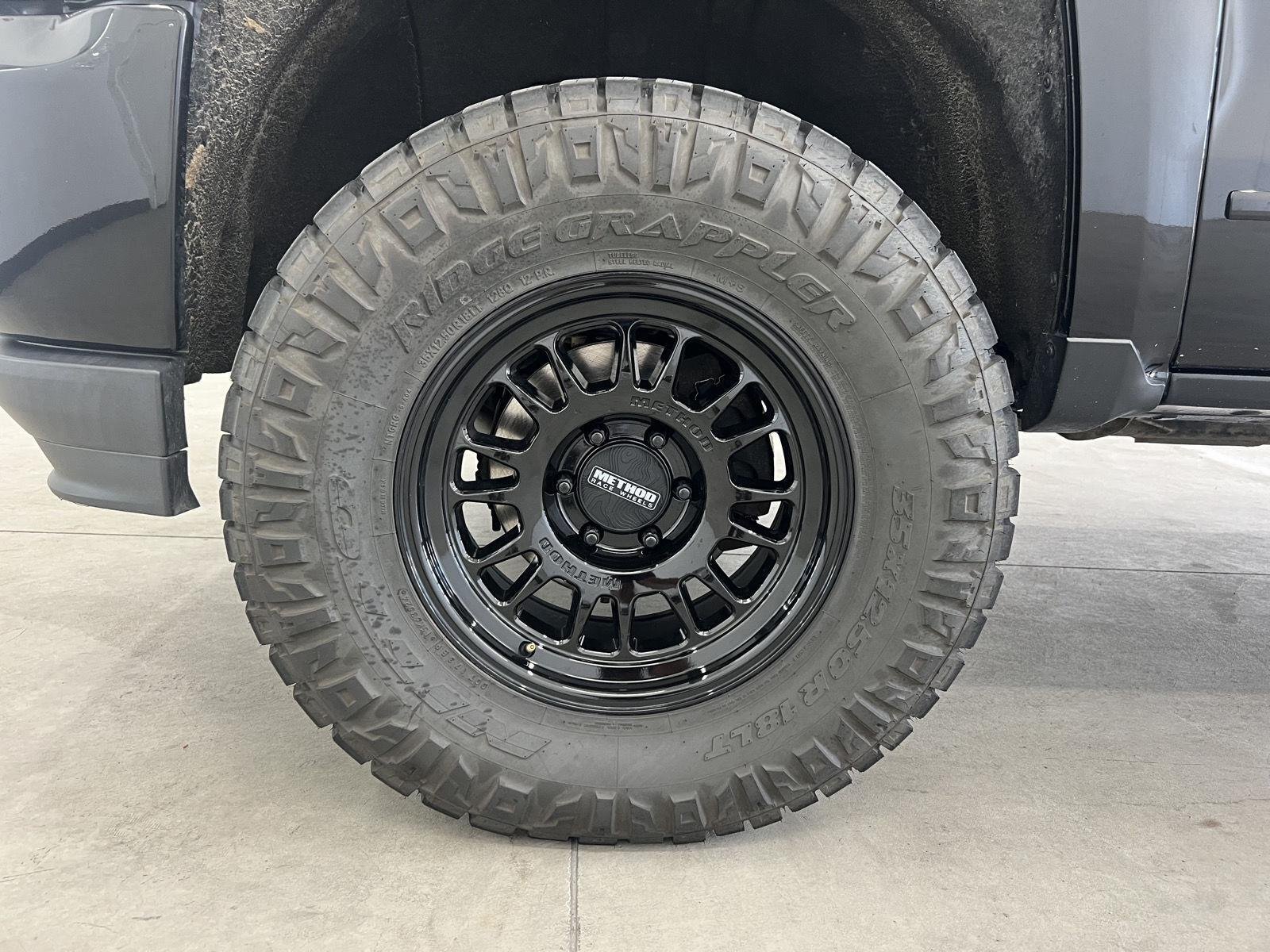 2018 Chevrolet Silverado 1500 LTZ - Photo 14