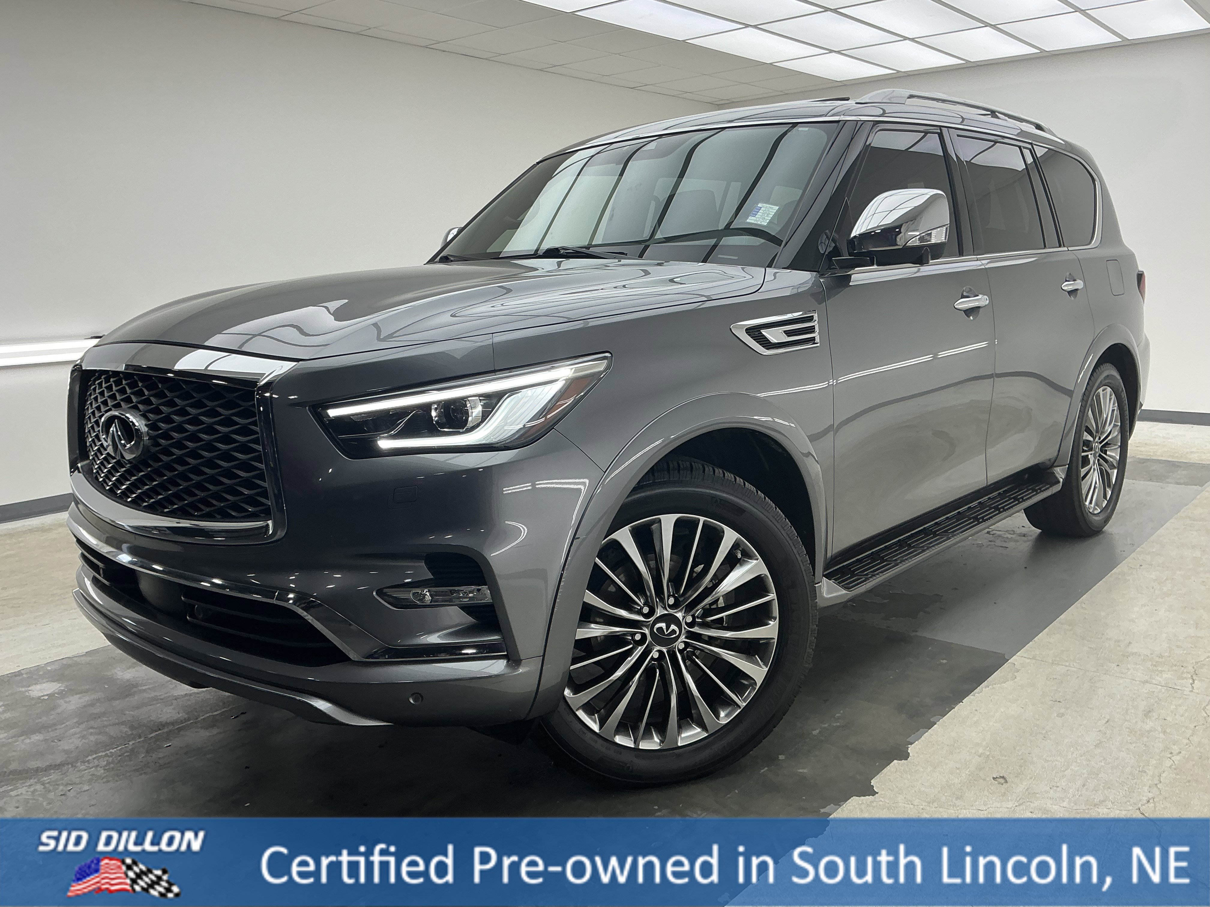 2021 INFINITI QX80 Sensory 4WD's photo
