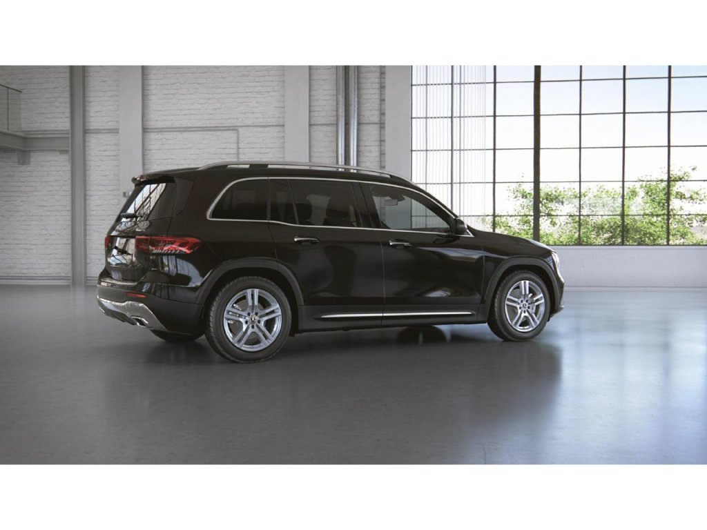 Certified Used 2023 Night Black Mercedes-Benz GLB 250 4MATIC® image 20