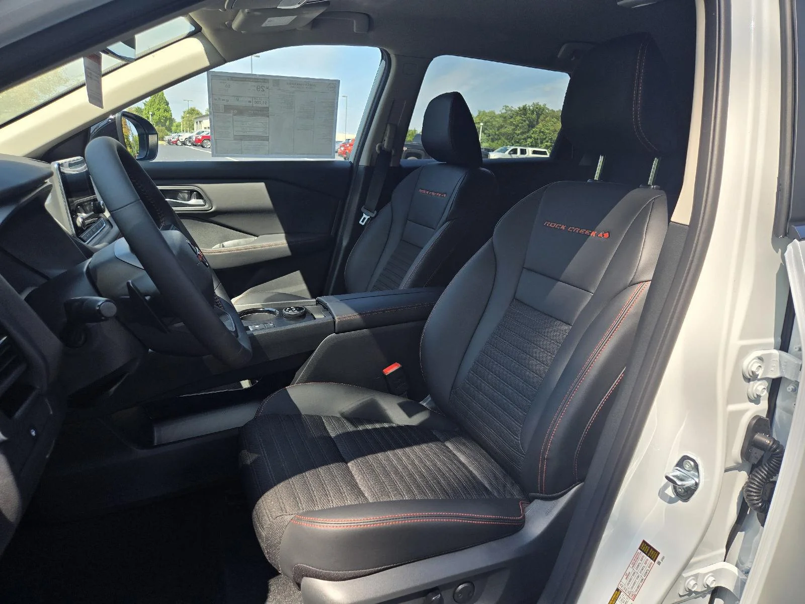 New 2026 Everest White Pearl Tricoat Nissan Rock Creek image 10
