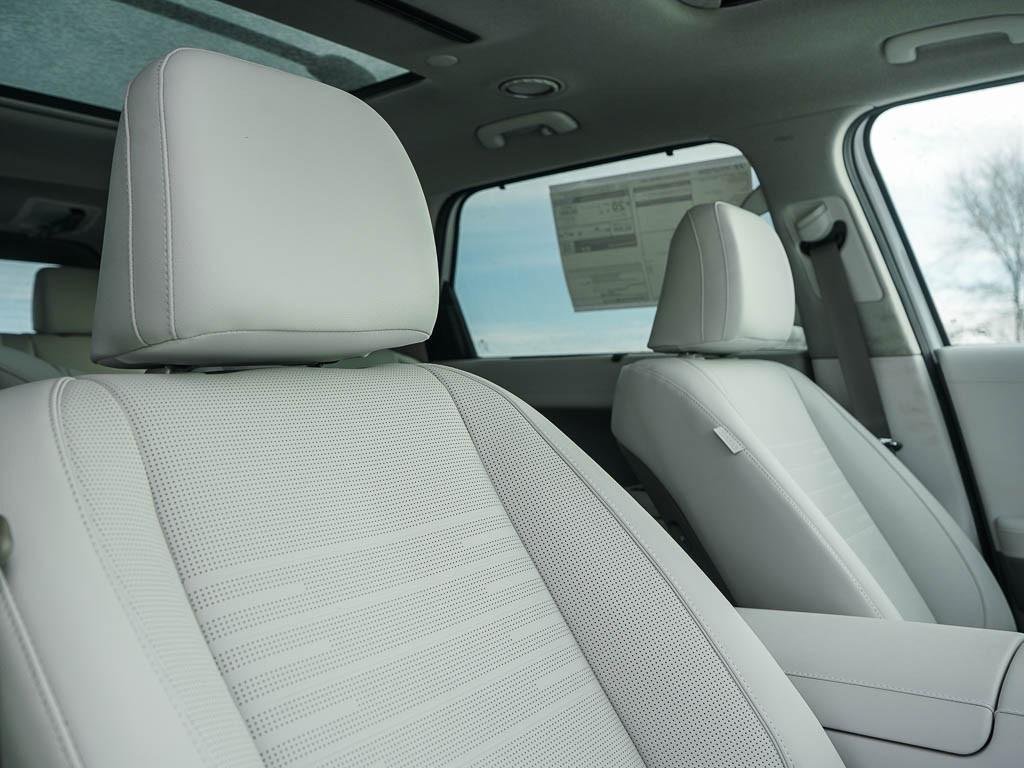 New 2026 Creamy White Pearl Hyundai Limited AWD image 38
