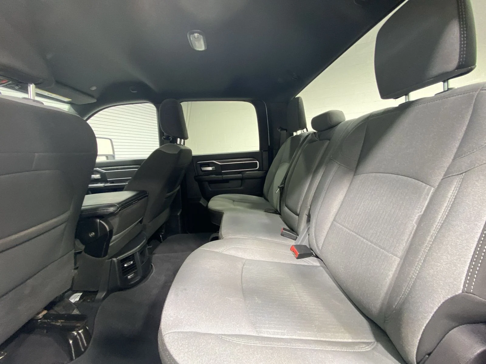 2024 RAM Ram 3500 Pickup Big Horn - Photo 21