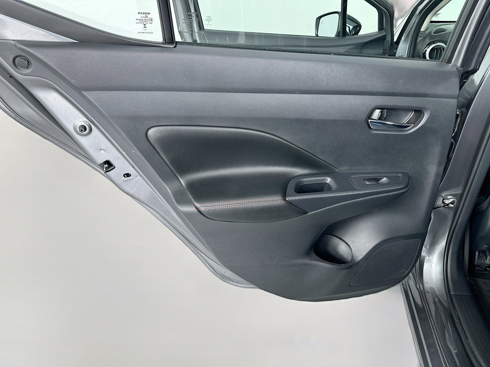 2024 Nissan Versa Sedan SR - Photo 26