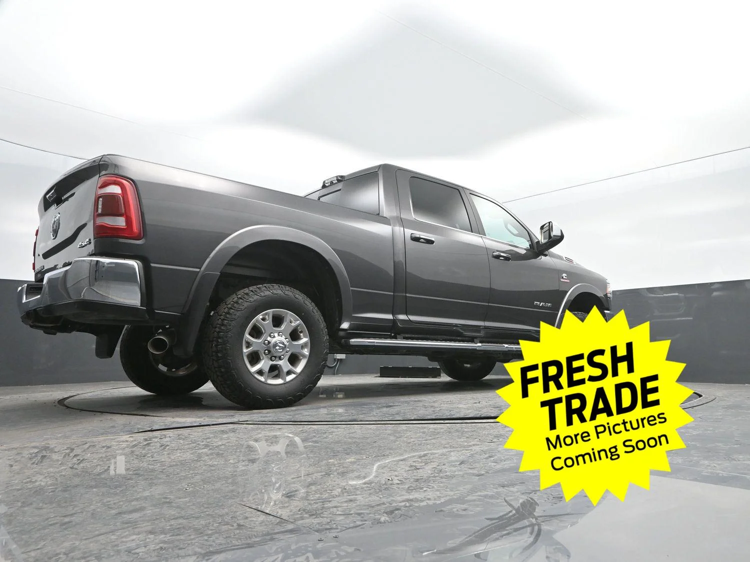Used 2021 Granite Crystal Metallic Clearcoat Ram Laramie image 38