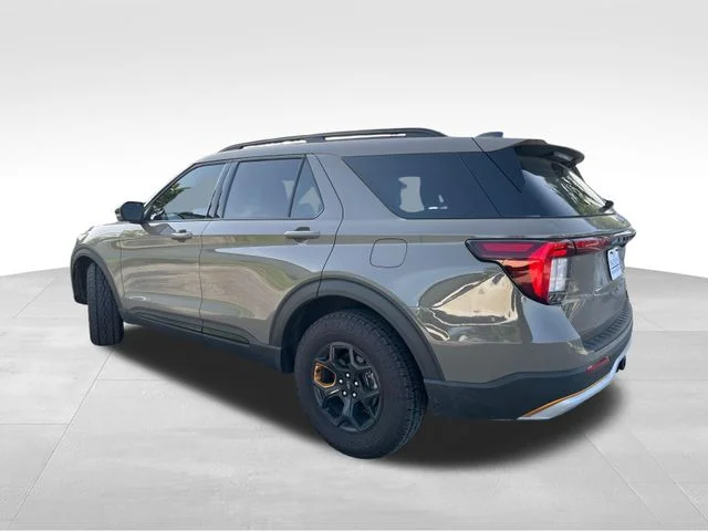 Used 2026 Gray Ford Tremor image 4