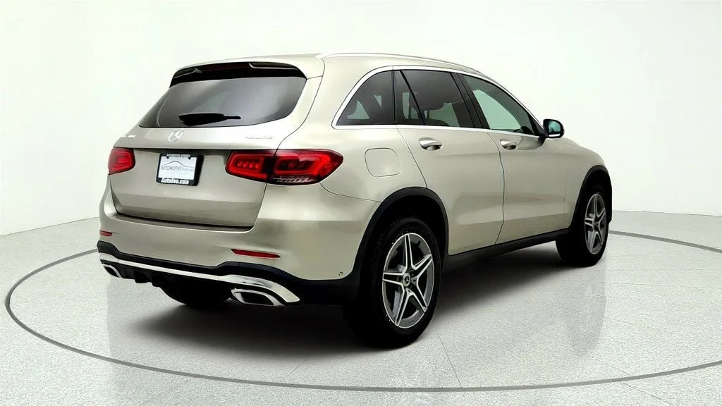 Used 2022 Mojave Silver Metallic Mercedes-Benz GLC 300 4MATIC SUV w/ AMG® Line & Premium Package Lite image 5