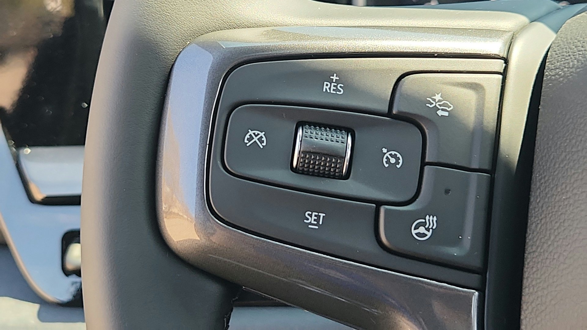 2026 Chevrolet Silverado 2500 HD ZR2 - Photo 23