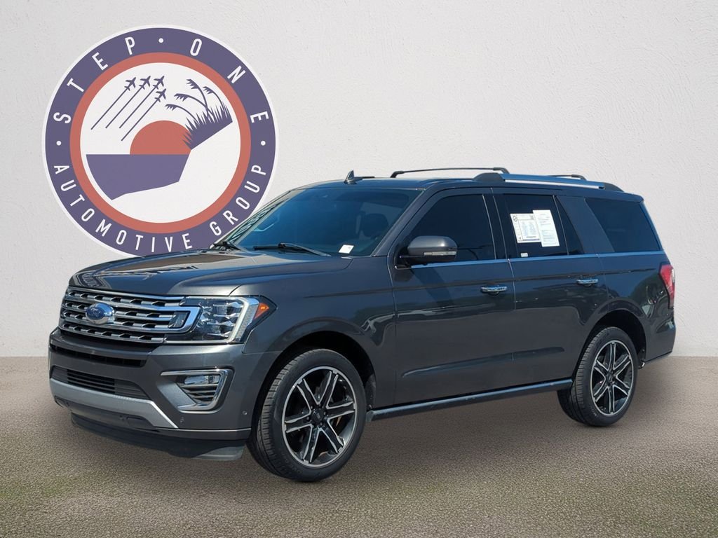 2021 Ford Expedition Limited's photo