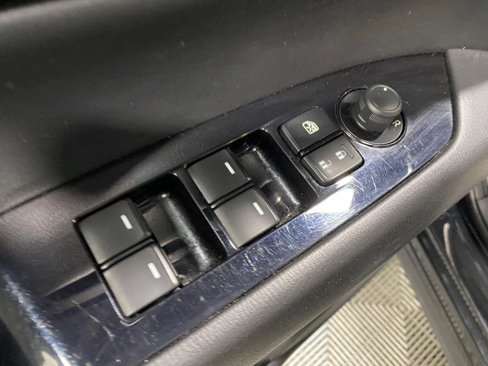 Used 2020 Jet Black Mica Mazda Touring image 17