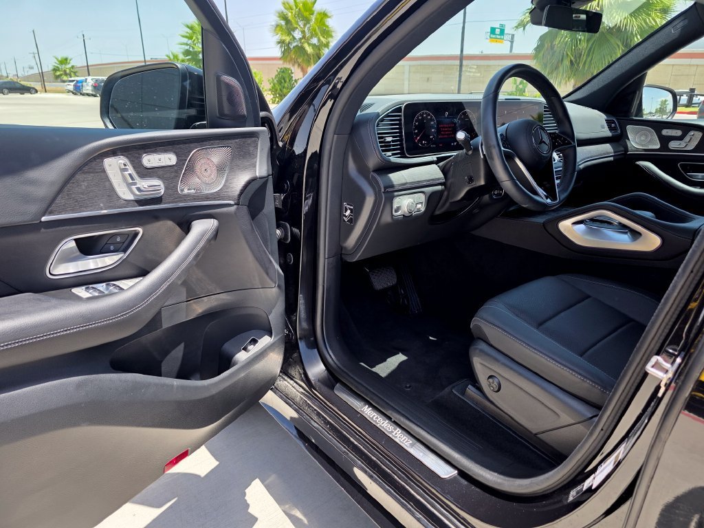 New 2026 Obsidian Black Metallic Mercedes-Benz GLE 350 image 40