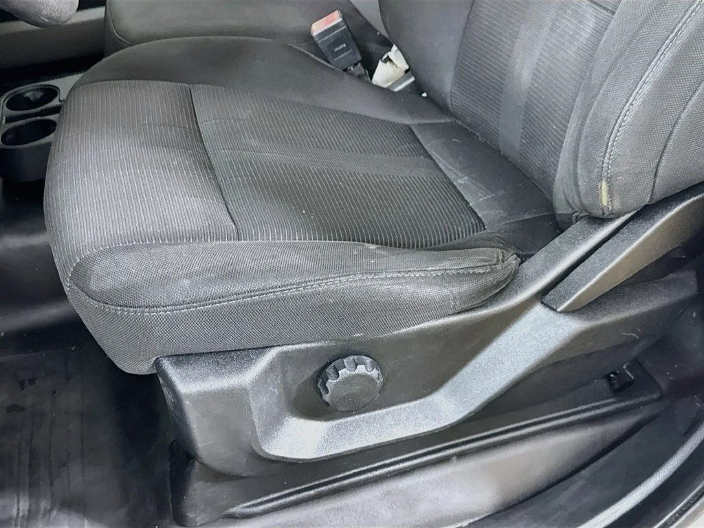 Used 2019 White Ford XL image 21