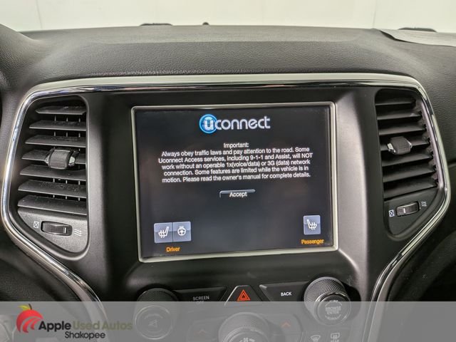 Used 2015 White Jeep Altitude image 15