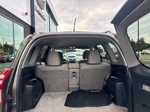 Used 2011 Brown Toyota Base image 5