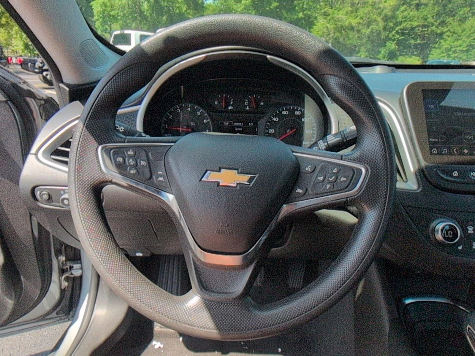 Used 2024 Sterling Gray Metallic Chevrolet LT image 29
