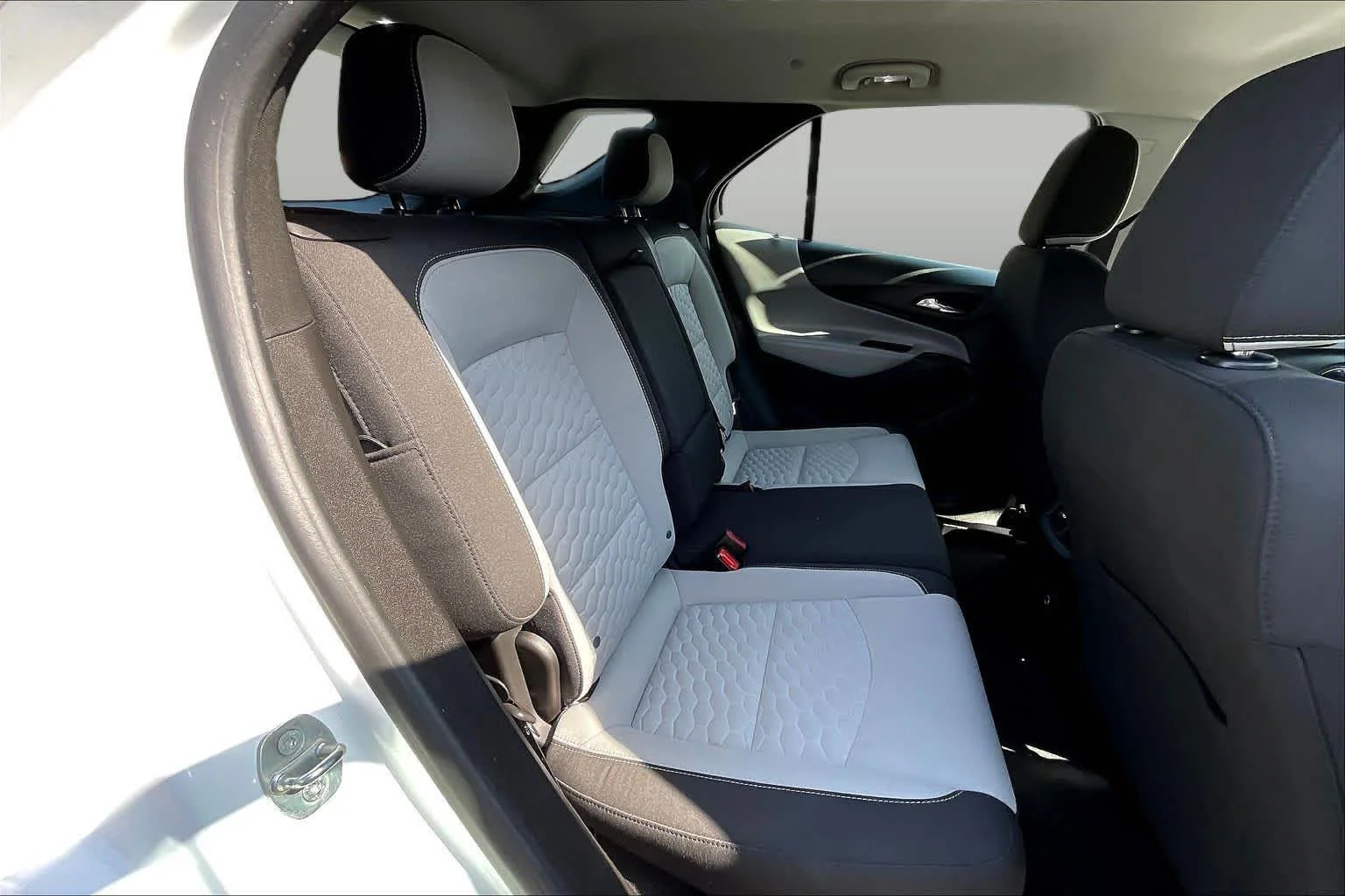 Used 2021 Summit White Chevrolet LS image 20