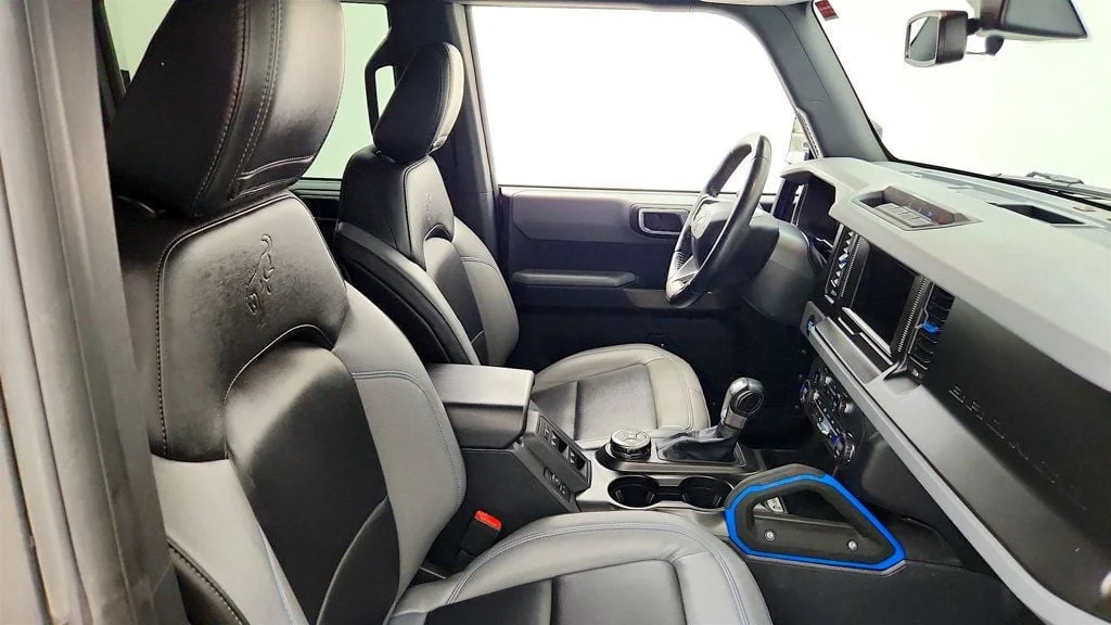 Used 2021 Antimatter Blue Metallic Ford Black Diamond 4 Door 4x4 image 23