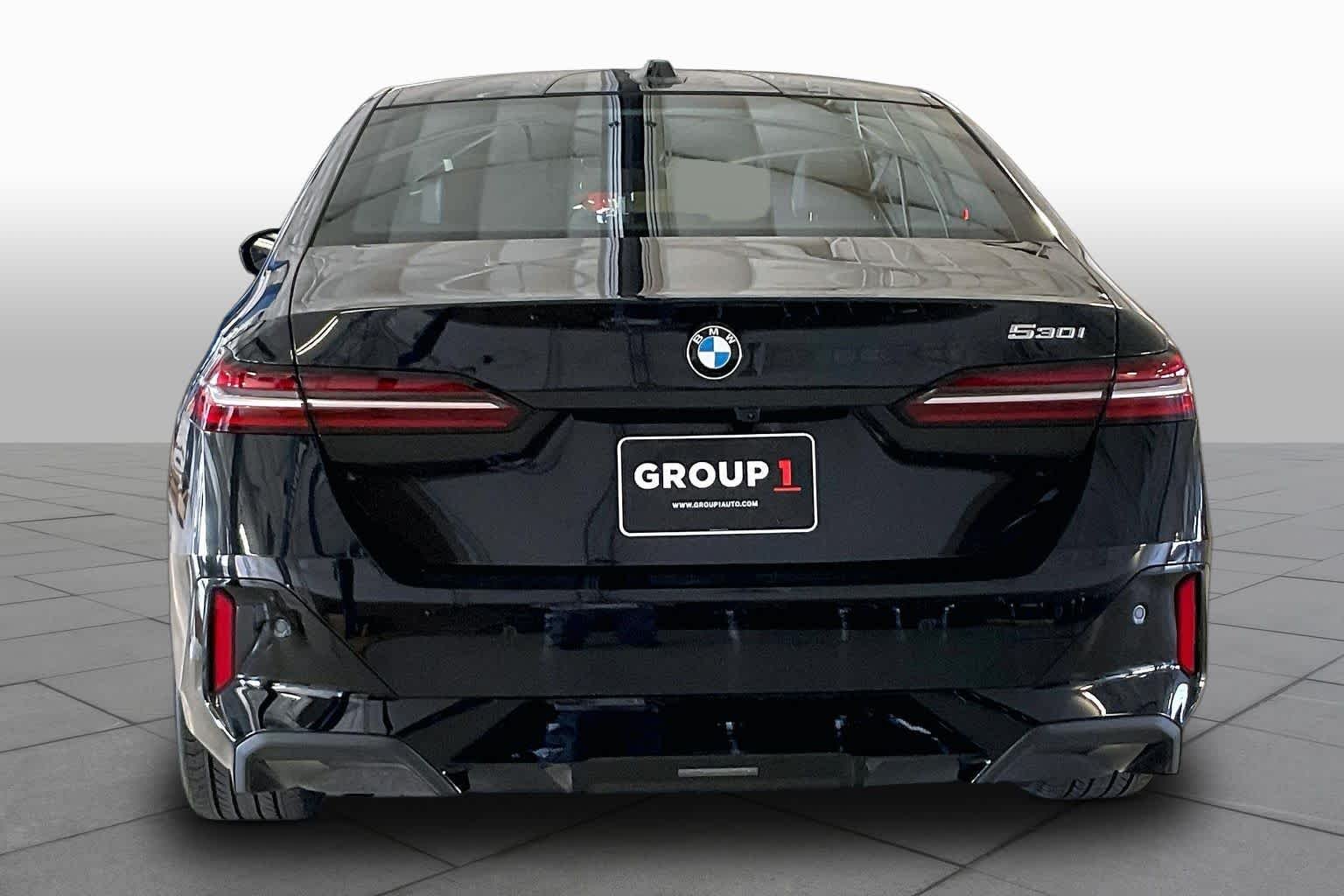 Used 2026 BLACK BMW 530i image 4