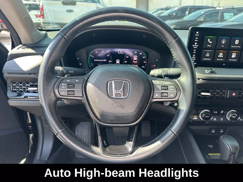 Used 2025 Black Honda EX-L image 16