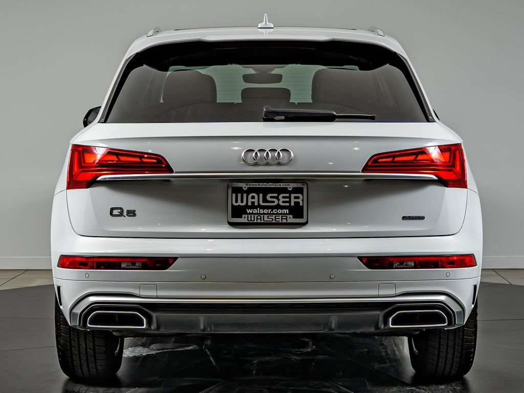 Used 2023 Glacier White Metallic Audi 45 S line Premium image 6