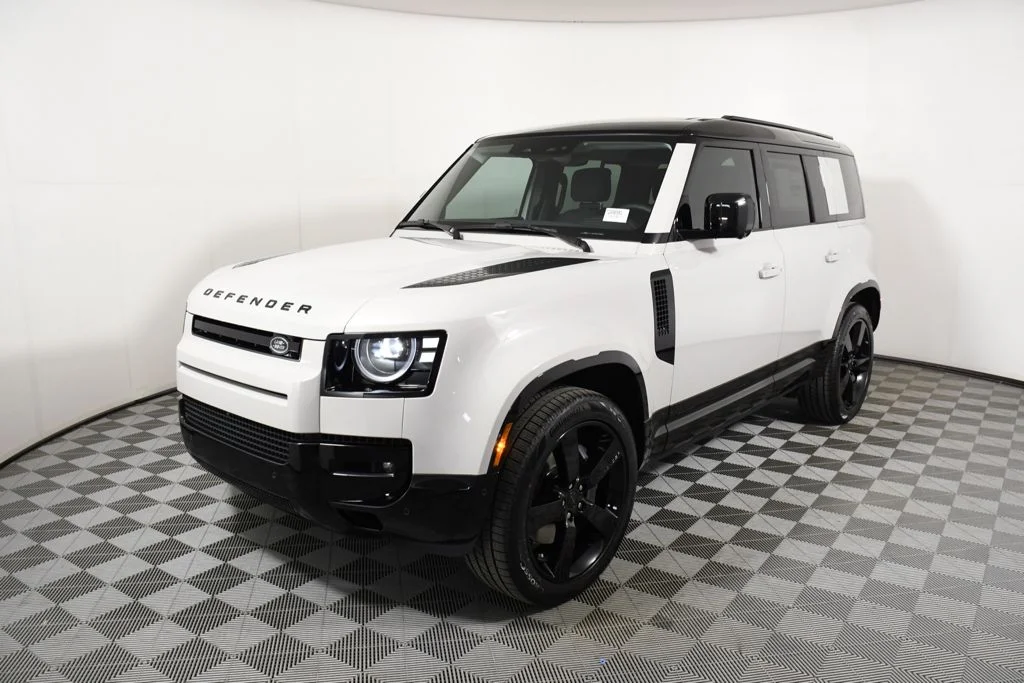 New 2026 Borasco Grey Land Rover X-Dynamic SE image 1