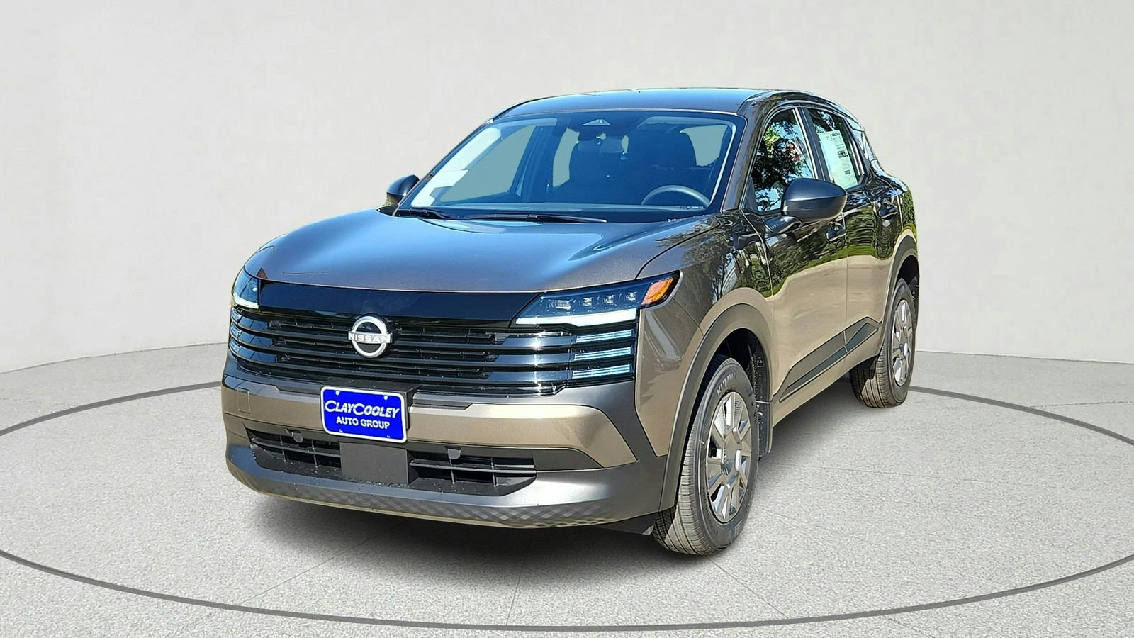 New 2026 Canyon Bronze Metallic Nissan S image 7