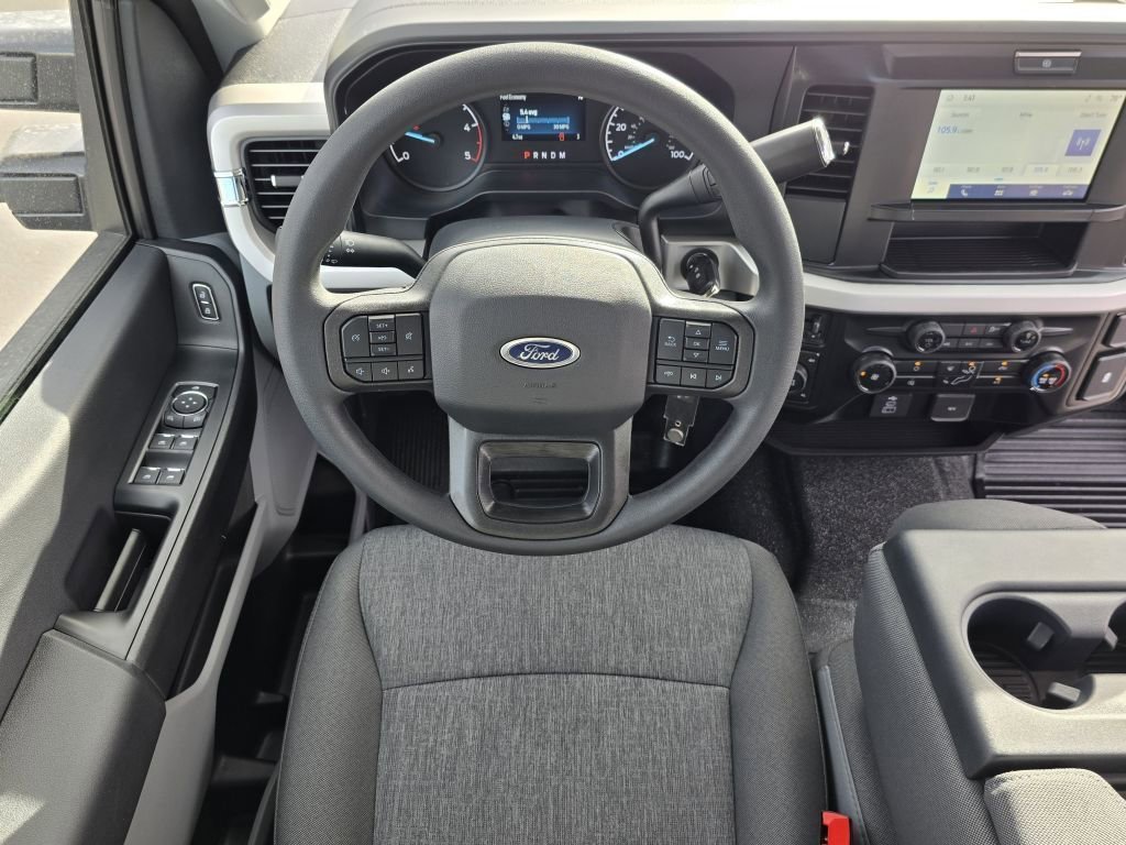 New 2026 Oxford White Ford XL image 33