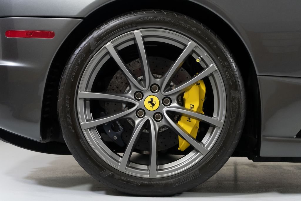 Used 2009 Gray Ferrari Scuderia image 19