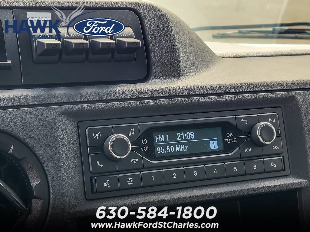 New 2027 Oxford White Ford E-350 SRW image 11