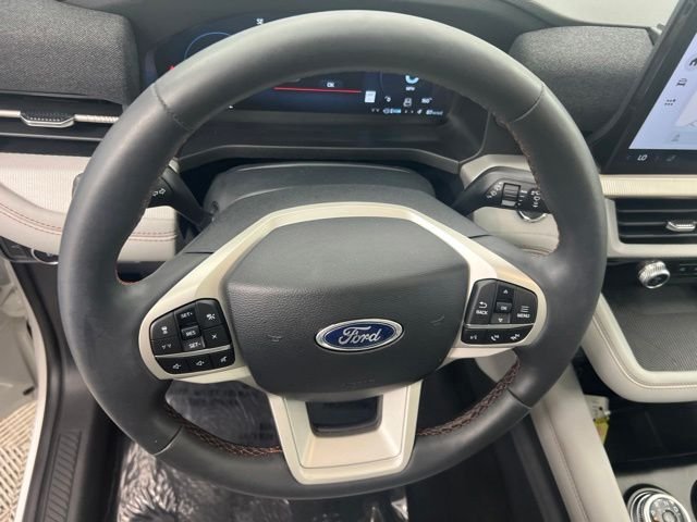 New 2026 Star White Metallic Tri-Coat Ford Active image 21