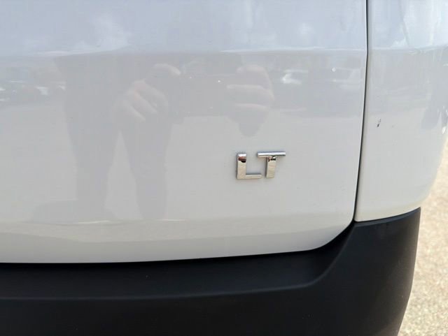 Certified Used 2023 Summit White Chevrolet LT Cloth image 14