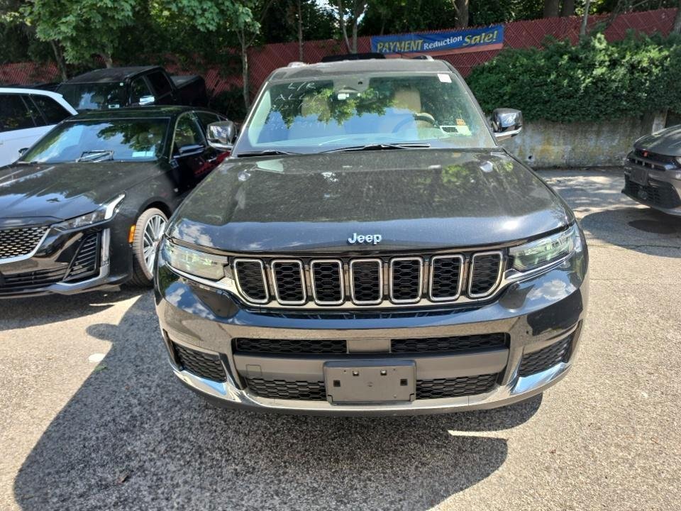 Used 2023 Black Jeep Limited image 5