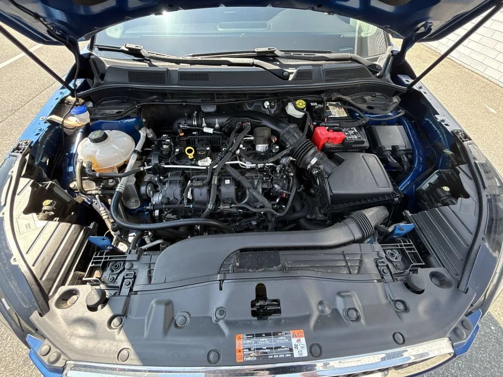 Used 2021 Blue Lincoln Standard image 18