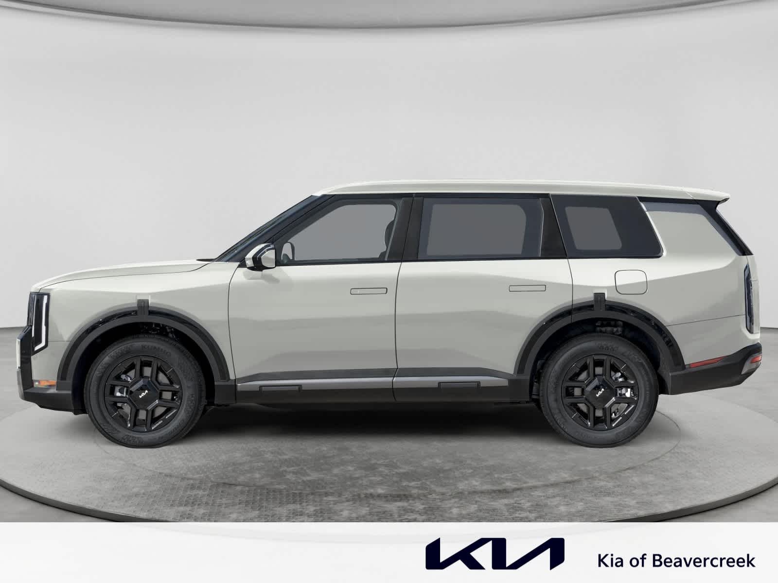New 2027 Ivory Silver Kia S image 3