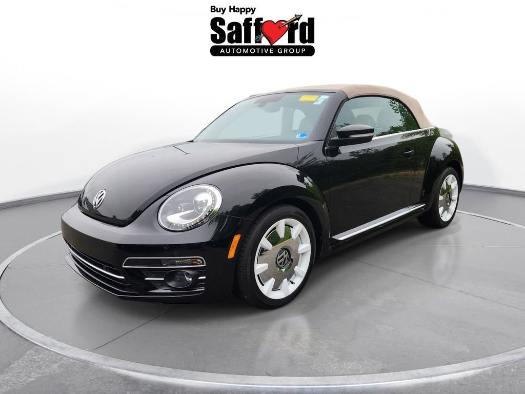 2019 Volkswagen Beetle 2.0T SEL Convertible Final Edition Auto's photo