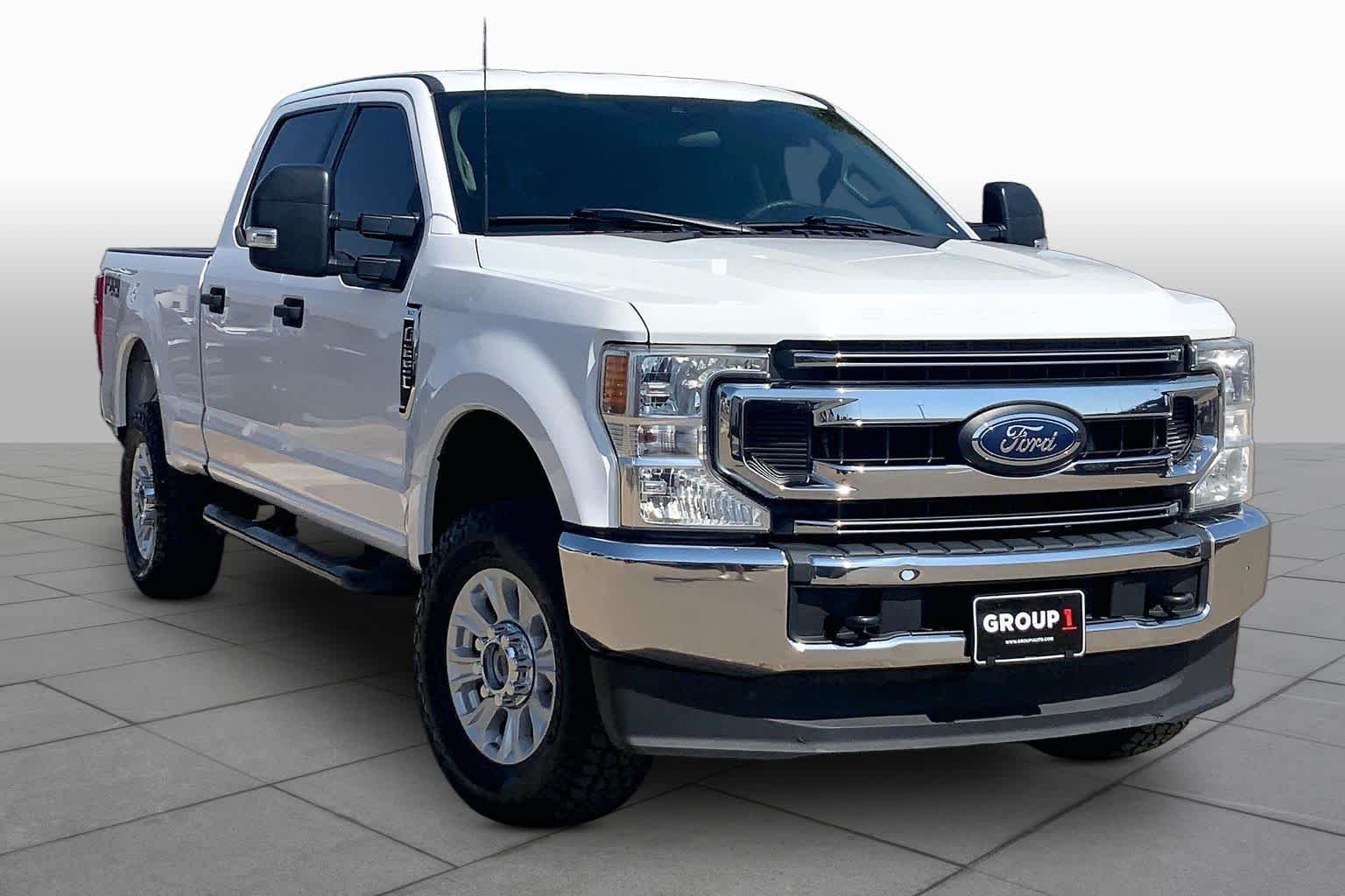 Used 2021 Oxford White Ford XLT image 3