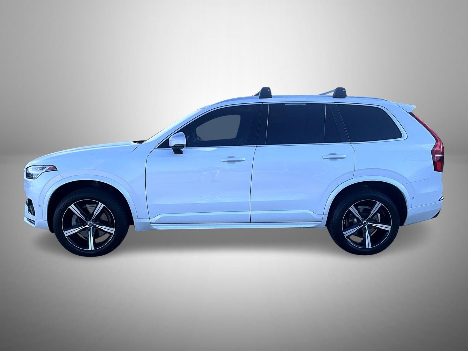 Used 2016 White Volvo T6 R-Design image 8