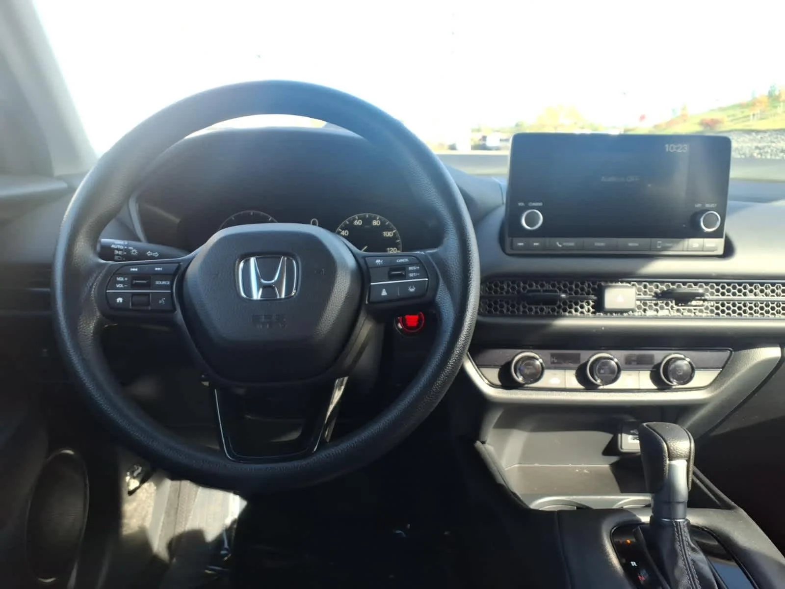 Certified Used 2024 Crystal Black Pearl Honda LX image 14